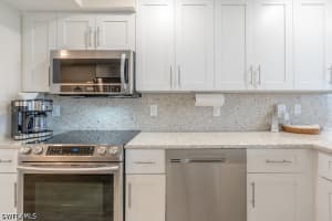 10 Tampa Place, Marco Island, FL 34145 - MLS#226022026