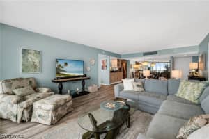 4001 Gulf Shore Boulevard, Naples, FL 34103 - MLS#226022066