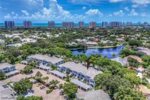 853 Tanbark Drive, Naples, FL 34108 - MLS#226022096