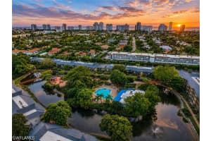 600 Neapolitan Way, Naples, FL 34103 - MLS#226022162