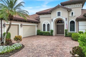 9002 Shenendoah Circle, Naples, FL 34113 - MLS#226022175