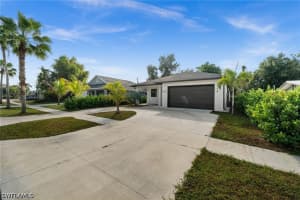 1916 Jefferson Avenue, Fort Myers, FL 33901 - MLS#226022176