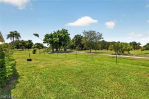 3848 7th Place, Cape Coral, FL 33904 - MLS#226022180