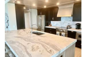 5550 HERON POINT DR 1505, Naples, FL 34108 - MLS#226022224