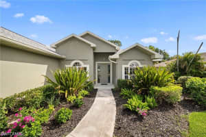 22777 FOUNTAIN LAKES Boulevard, Estero, FL 33928 - MLS#226022237