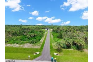 2625 32nd Avenue, Naples, FL 34117 - MLS#226022241