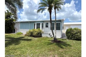 4701 Mayflower Way, Estero, FL 33928 - MLS#226022276