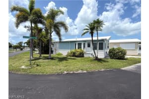 4701 Mayflower Way, Estero, FL 33928 - MLS#226022276