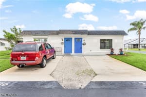 34 Hamlin Court, Lehigh Acres, FL 33936 - MLS#226022283
