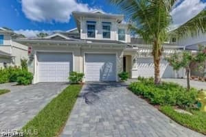 6969 Avalon Cir 1508, Naples