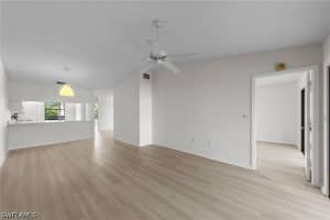 9265 Lake Park Drive, Fort Myers, FL 33919 - MLS#226022317