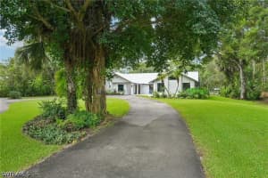 4980 Tamarind Ridge Drive, Naples, FL 34119 - MLS#226022345