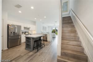 1058 Albany Court, Naples, FL 34105 - MLS#226022347
