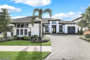 11401 Venetian Lagoon Drive, Fort Myers, FL 33913 - MLS#226022382