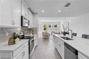 4676 Arboretum Circle, NAPLES, FL 34114 - MLS#226022435