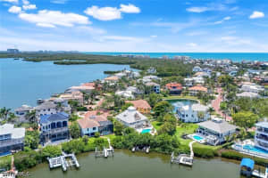 203 San Mateo Drive, Bonita Springs, FL 34134 - MLS#226022461