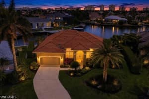 1045 Bonita Court, Marco Island, FL 34145 - MLS#226022482