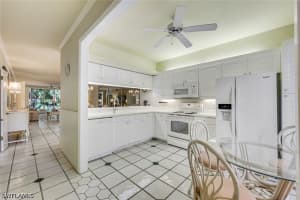 2325 Hidden Lake Drive, Naples, FL 34112 - MLS#226022589