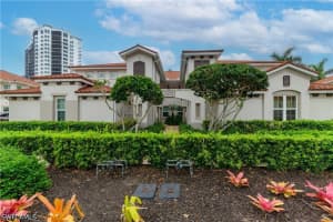 1273 Rialto Way, Naples, FL 34114 - MLS#226022685