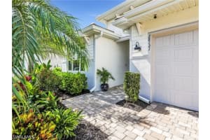 28121 Seasons Tide Avenue, Bonita Springs, FL 34135 - MLS#226022724