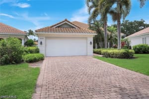 5855 Charlton Way, Naples, FL 34119 - MLS#226022768