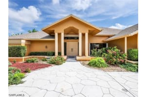 2108 Imperial Golf Course Boulevard, Naples, FL 34110 - MLS#226022784