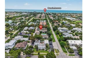 722 10th Avenue, Naples, FL 34102 - MLS#226022827