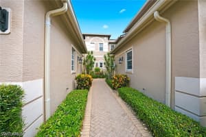 729 Regency Reserve Circle, Naples, FL 34119 - MLS#226022934
