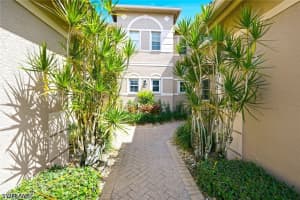 729 Regency Reserve Circle, Naples, FL 34119 - MLS#226022934