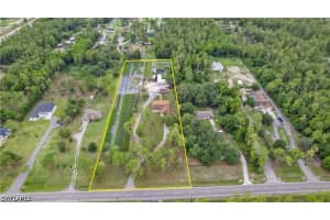 3760 Golden Gate Boulevard, Naples, FL 34120 - MLS#226022960
