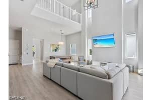 515 91st Avenue, Naples, FL 34108 - MLS#226023016