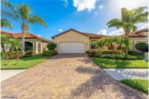 1575 Santiago Circle, Naples, FL 34113 - MLS#226023065