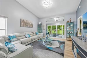 470 Country Hollow Court, Naples, FL 34104 - MLS#226023078