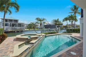 319 Lagoon Avenue, Naples, FL 34108 - MLS#226023166