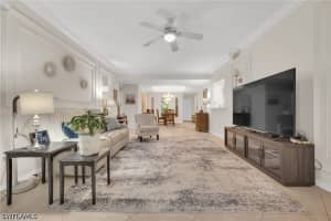 6735 Huntington Lakes Circle, Naples, FL 34119 - MLS#226023172