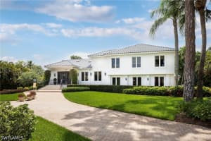 664 Hickory Road, Naples, FL 34108 - MLS#226023181