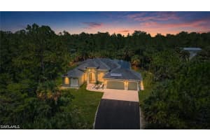 410 17th Street, Naples, FL 34117 - MLS#226023311