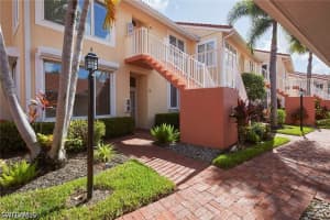 2405 Hidden Lake Dr 4705, Naples