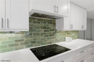5601 Turtle Bay Drive, Naples, FL 34108 - MLS#226023392