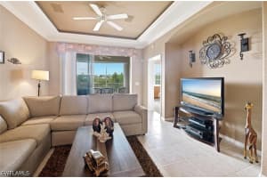 4834 Hampshire Court, Naples, FL 34112 - MLS#226023501