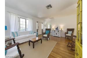 116 3RD ST N, Naples, FL 34102 - MLS#226023526