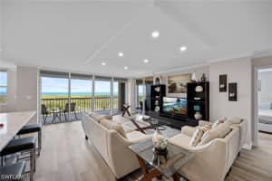 6585 Nicholas Boulevard, Naples, FL 34108 - MLS#226023528