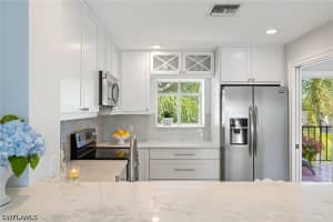 1538 Oyster Catcher Point, Naples, FL 34105 - MLS#226023611