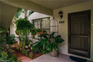 1223 Commonwealth Circle, Naples, FL 34116 - MLS#226023639