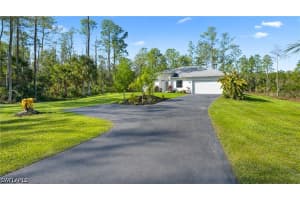 569 Desoto Boulevard, Naples, FL 34117 - MLS#226023678