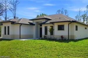 1514 47th Avenue, Naples, FL 34120 - MLS#226023749