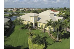 1294 River Reach Dr, Vero Beach, FL 32967, Sold 02/15/13