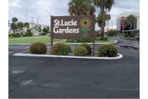 201 St Lucie Ln, Cocoa Beach, FL 32931, Sold 11/02/12