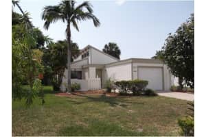 142 Woodside Dr, Melbourne, FL 32940, Sold 08/29/13