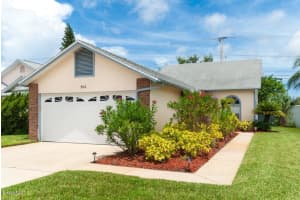 S Fork Cir, Melbourne, FL 32901, Sold 11/15/13